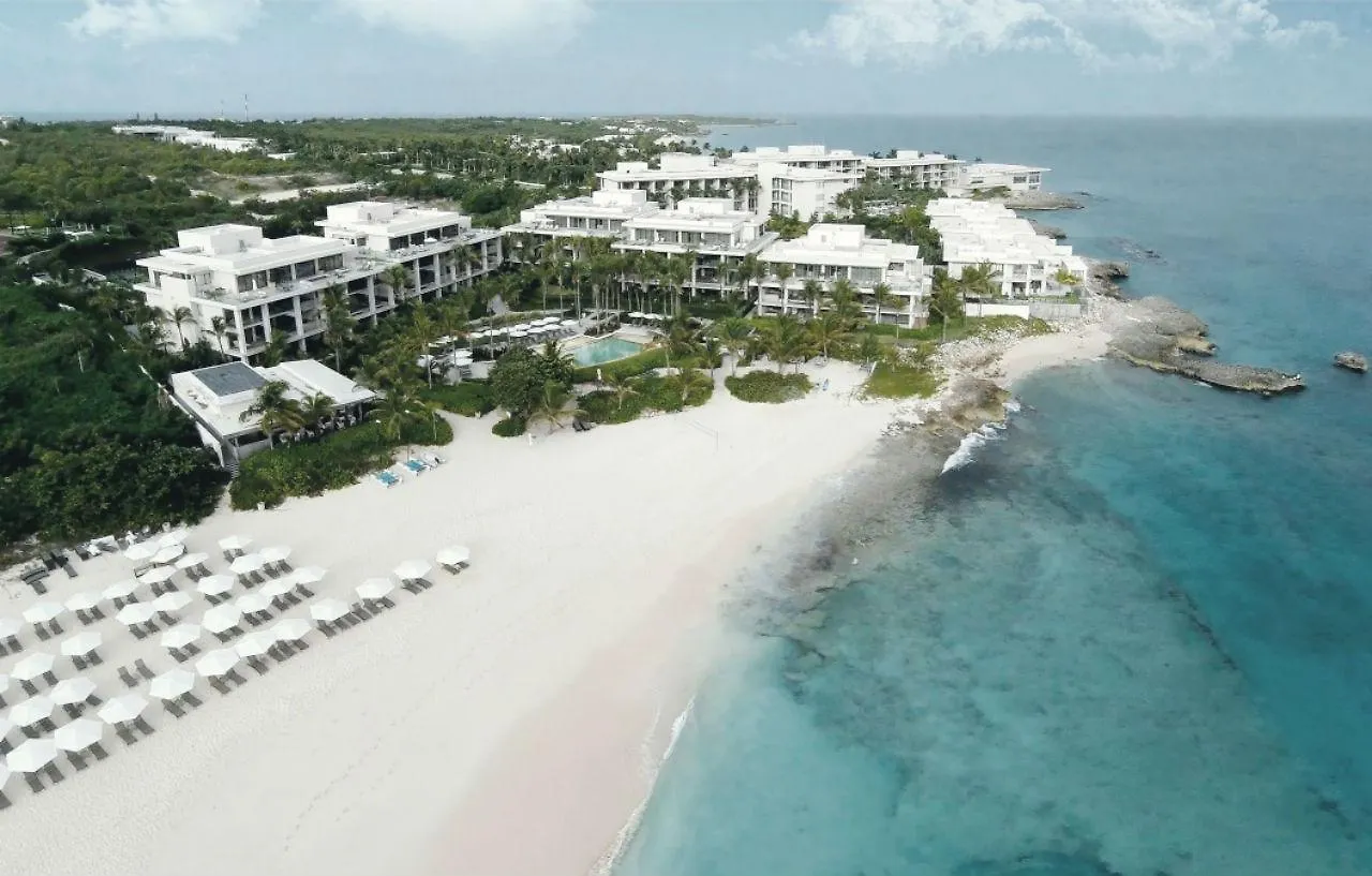 Four Seasons Resort And Residences Anguilla Meads Bay Hotel