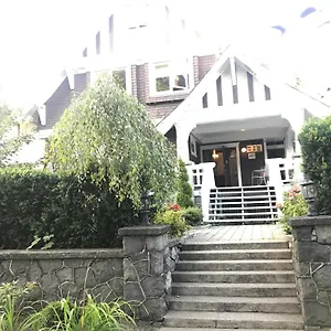 Homestay Cambie Canada